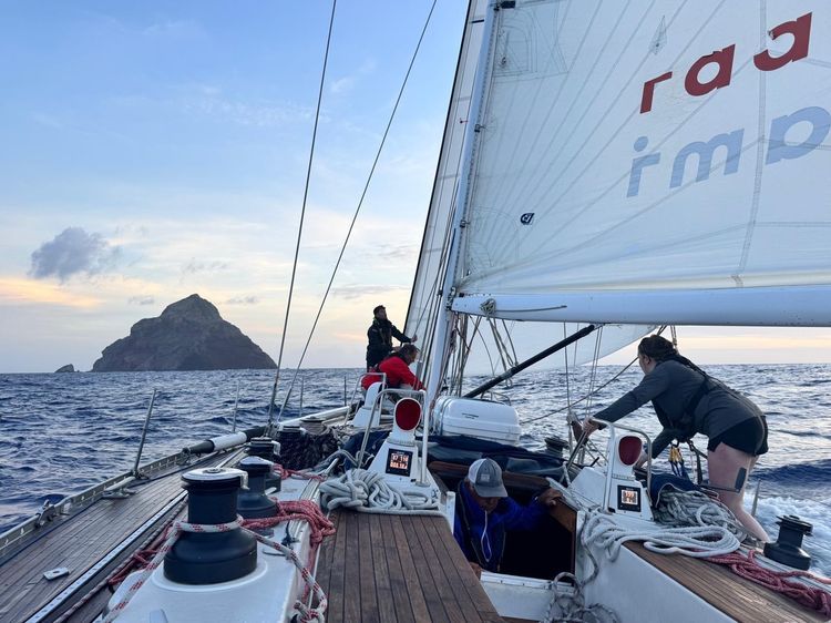 Caribbean Hang Out Cruise - St Maarten to Antigua