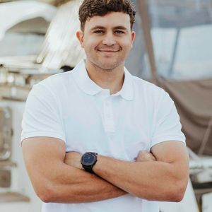 Travis Arthur