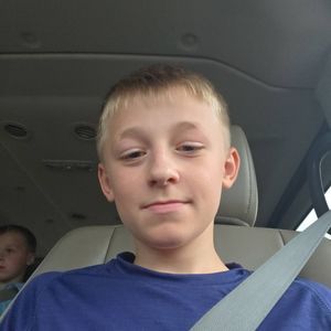 Elliot VanHoorik