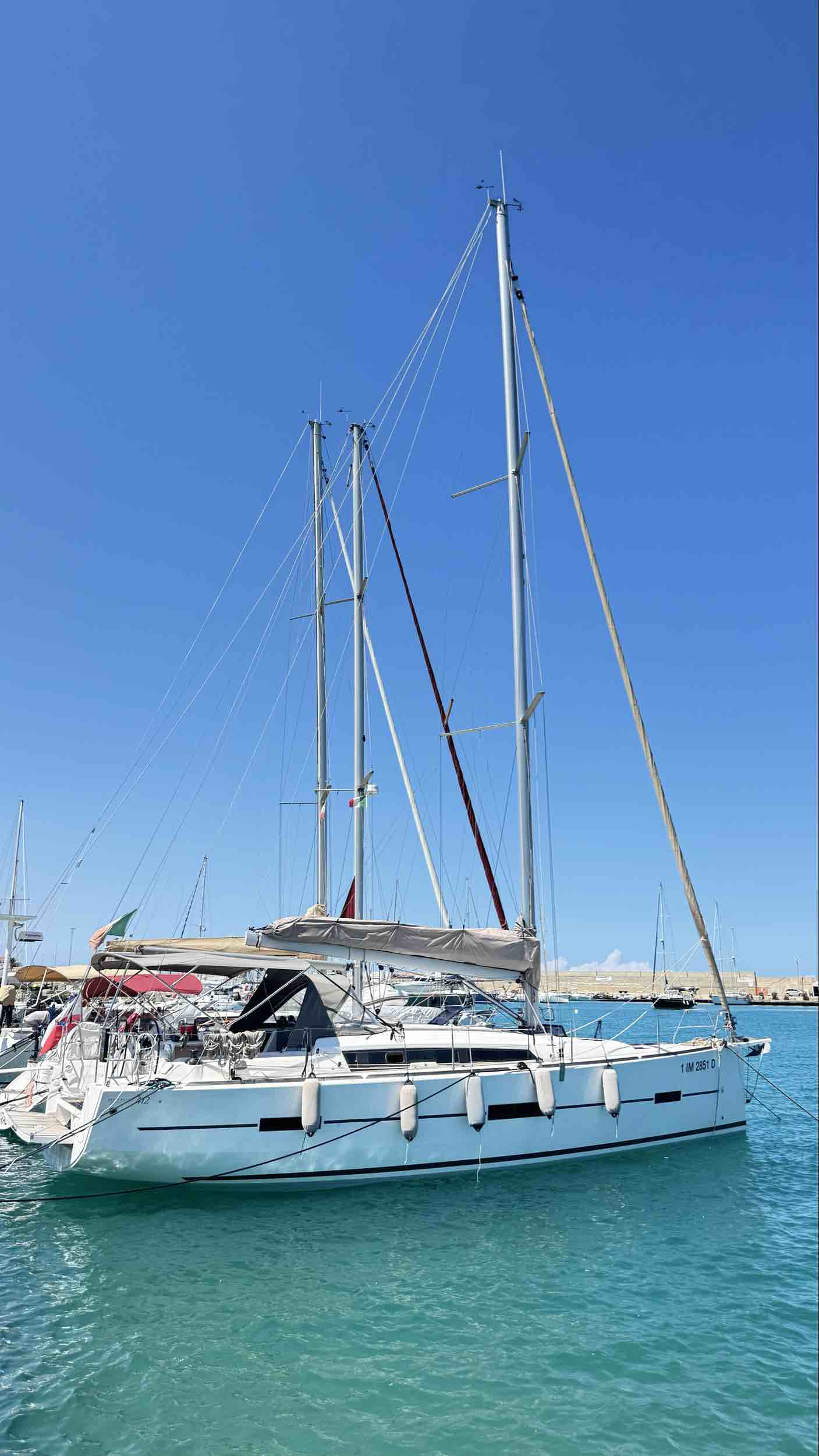 s/y Genesis III