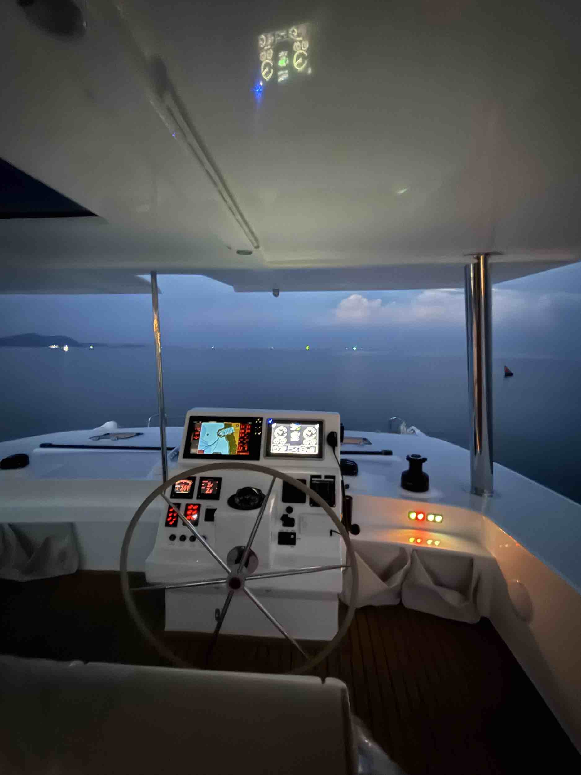 Hull 6 525