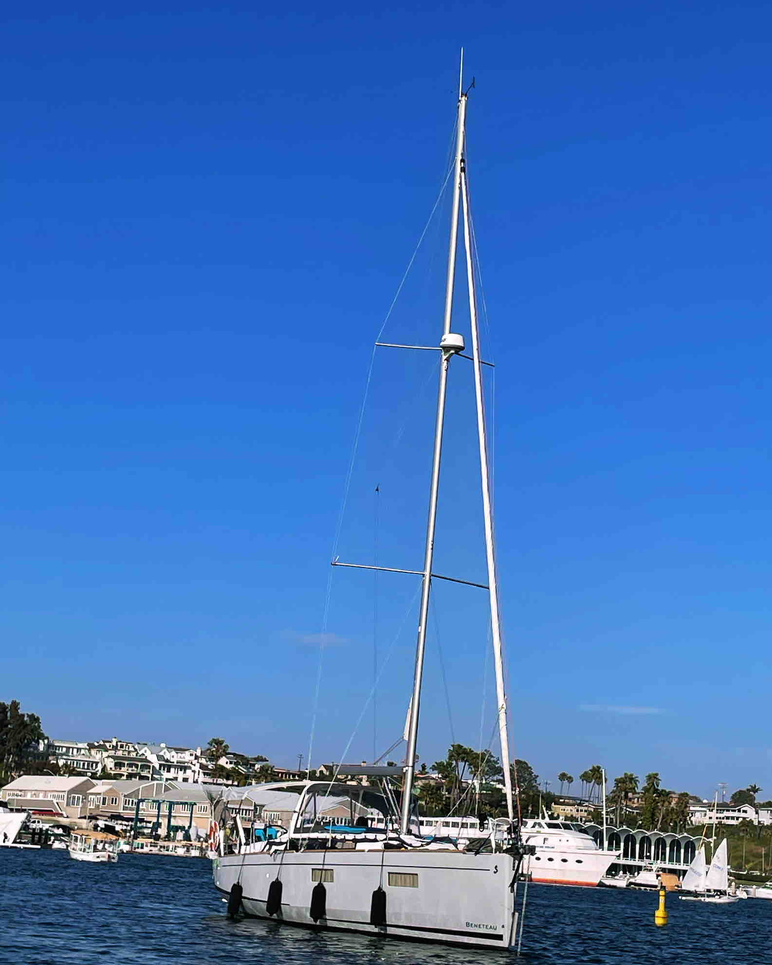 Beneteau Oceanis 