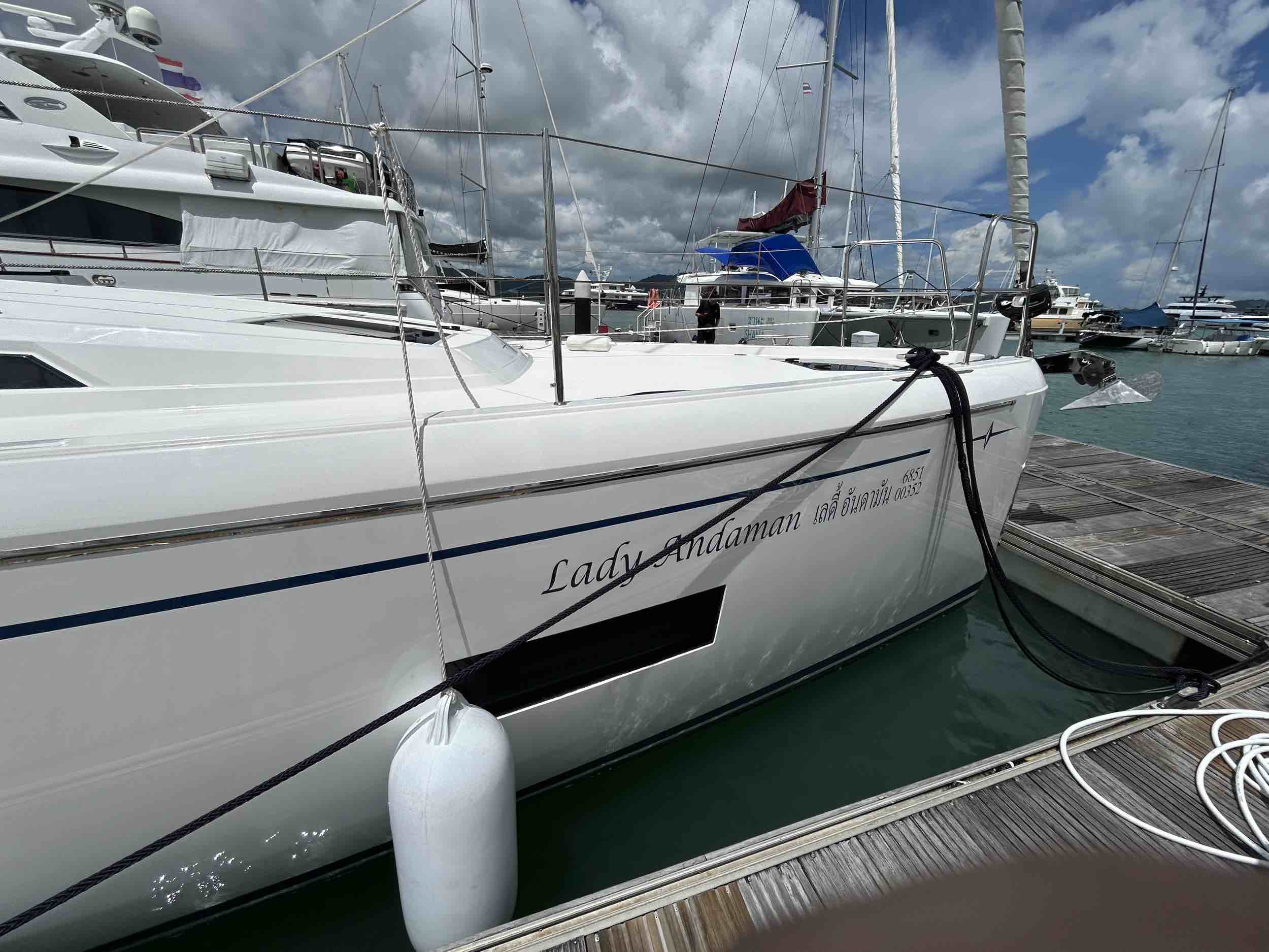Lady Andaman Bavaria C46