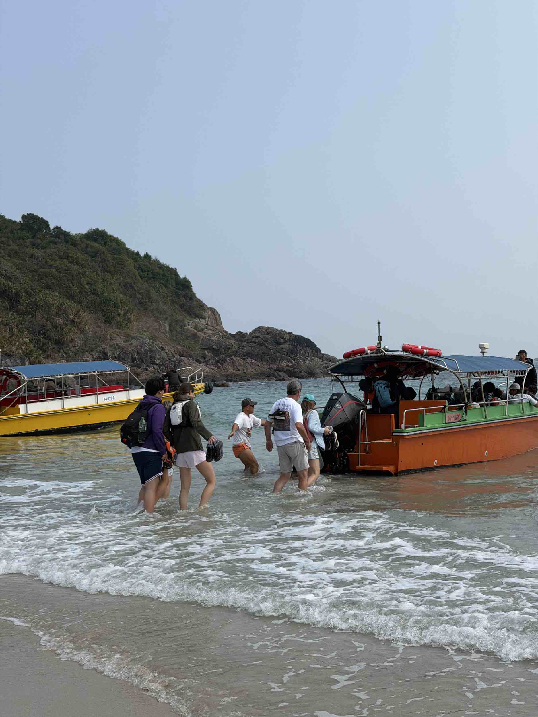 Hoi Fung Store Speed Boat
