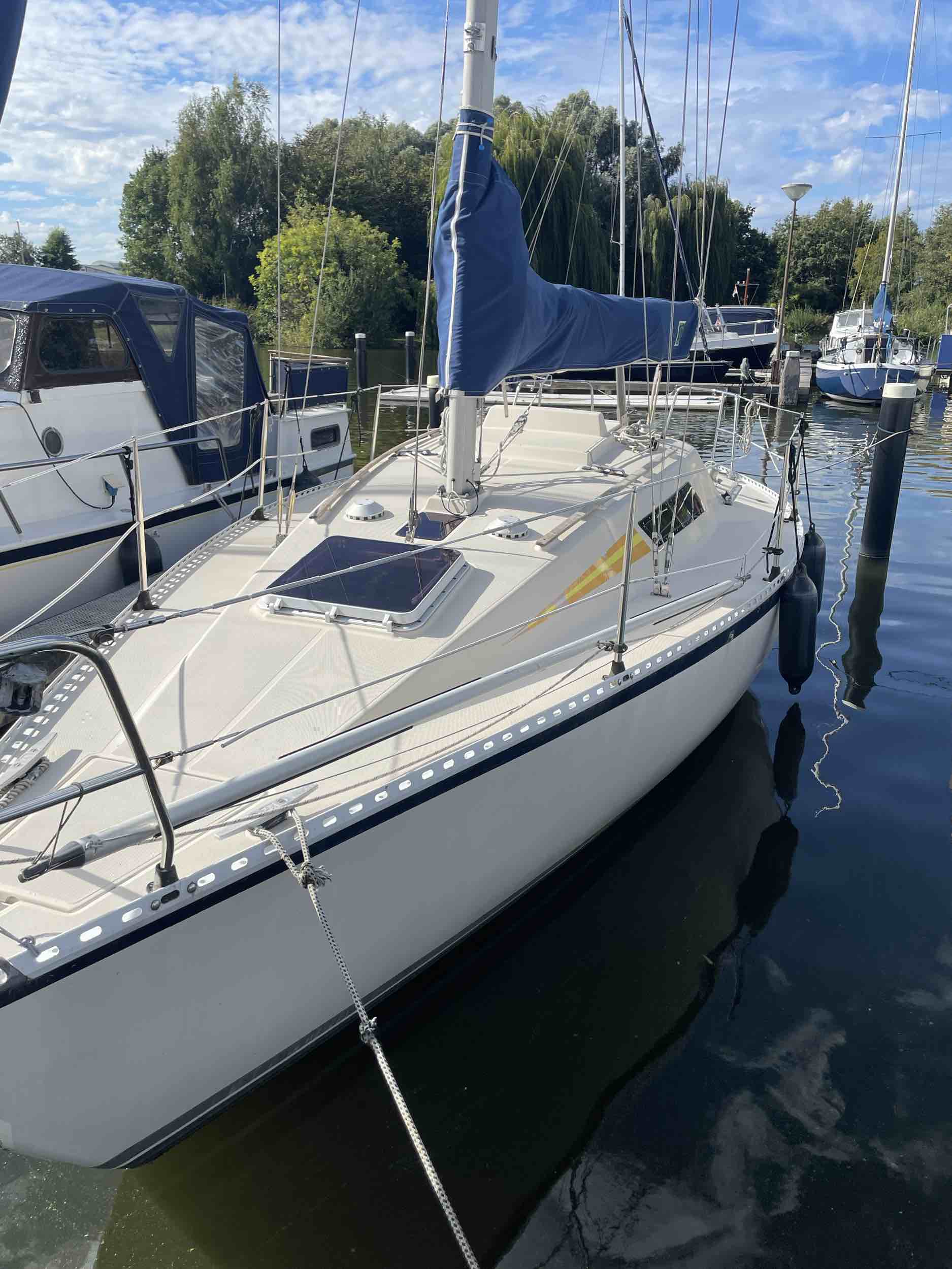  Beneteau first 27