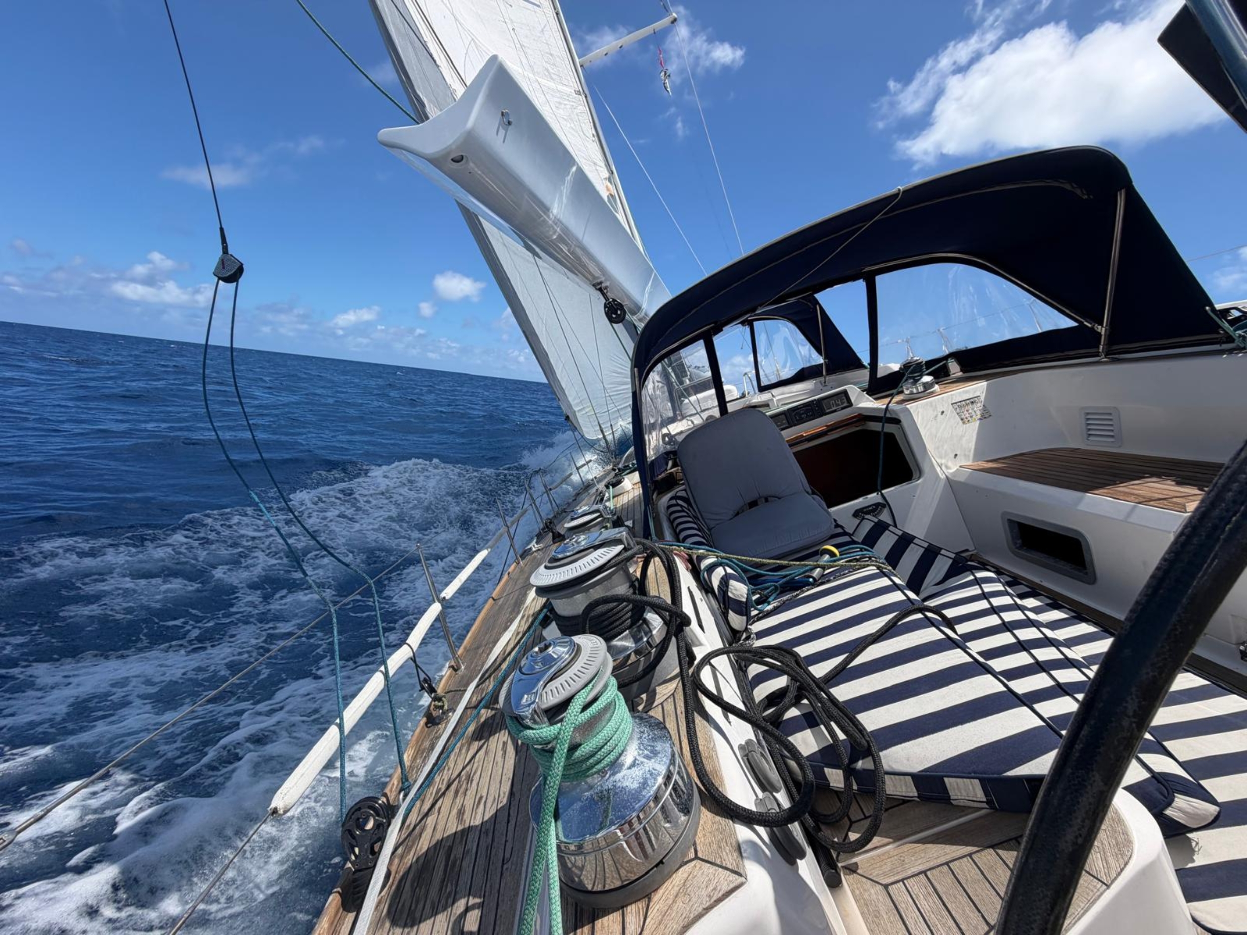 Sailfly