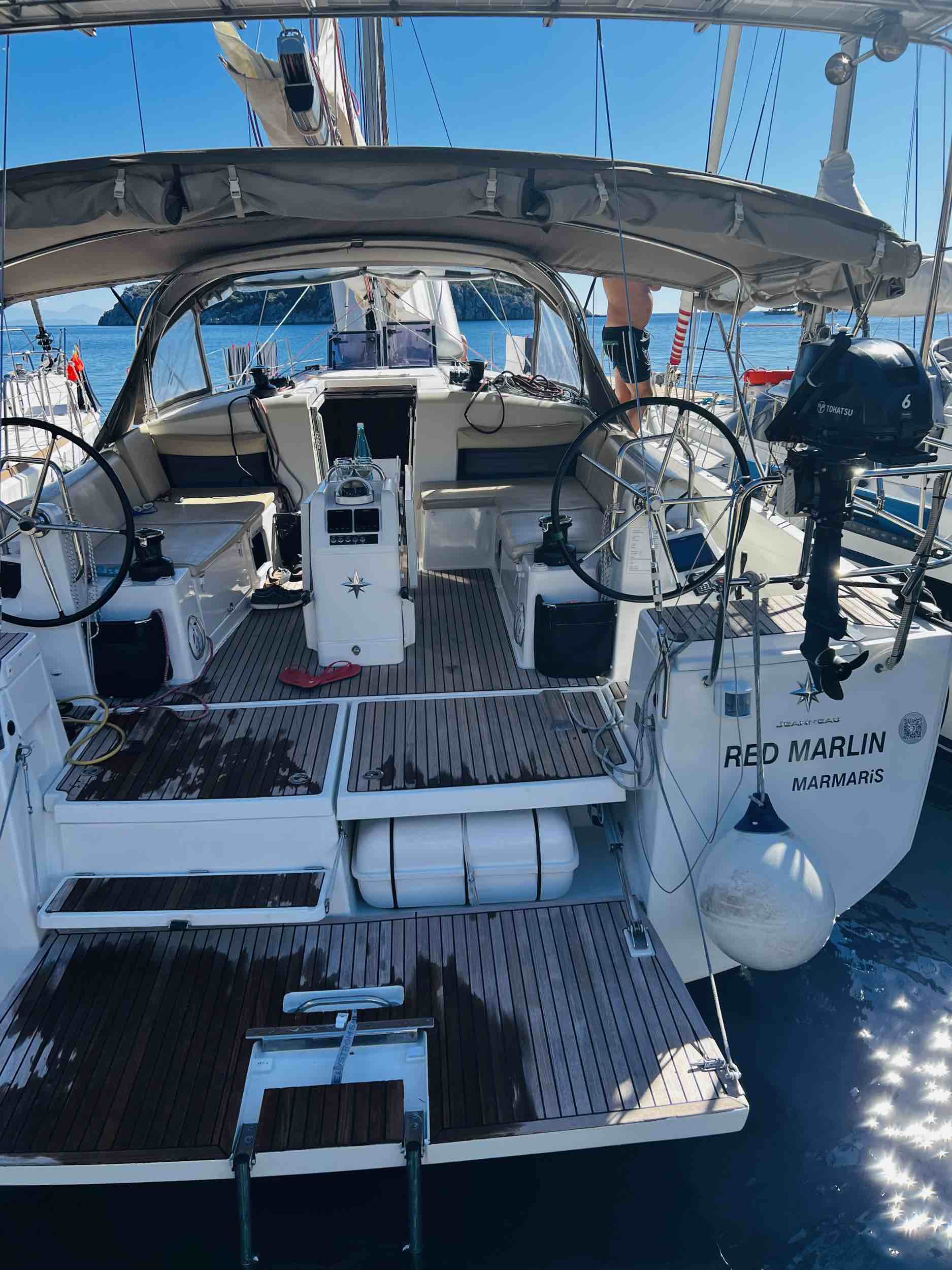 RED MARLIN