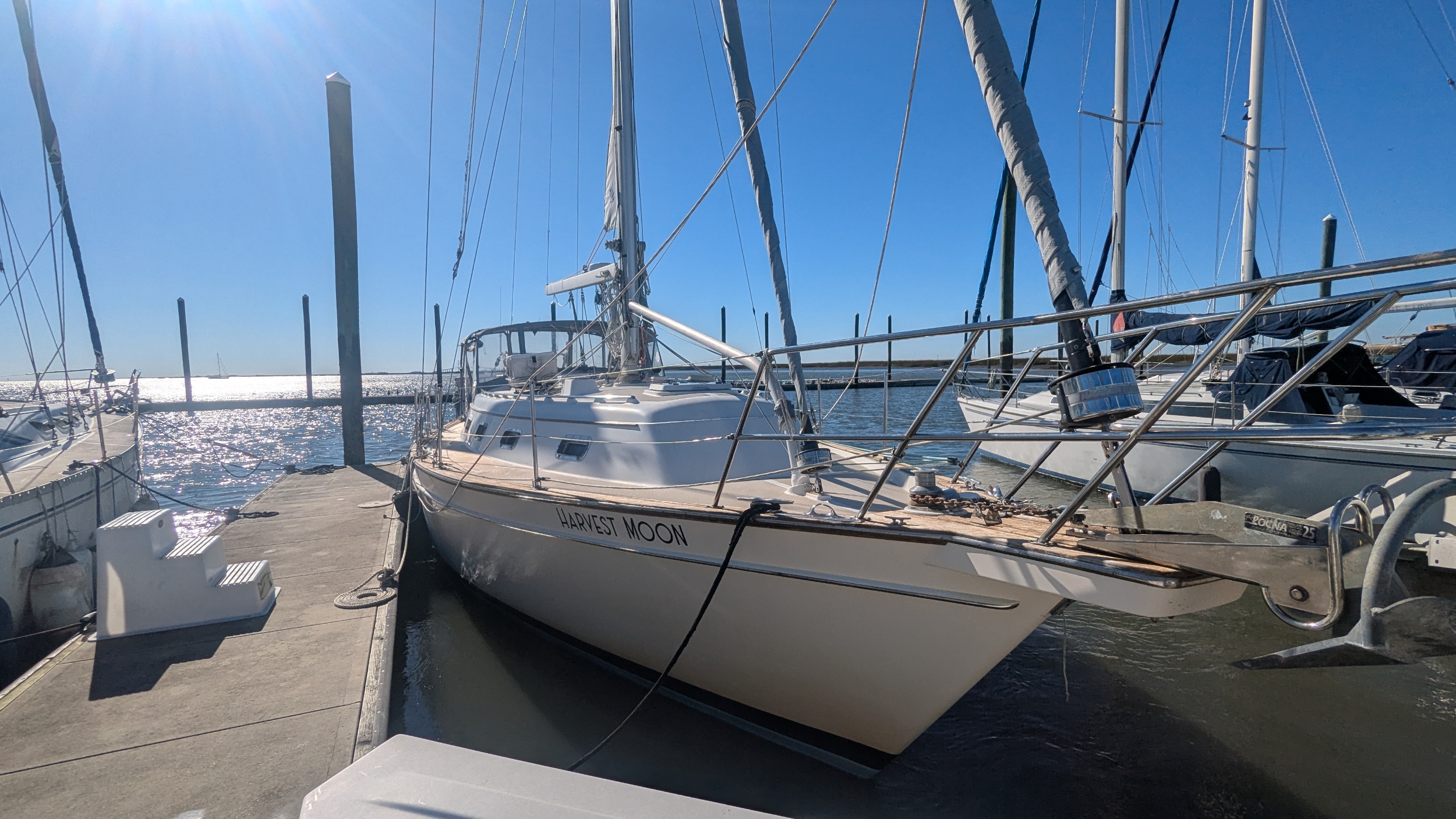 Island Packet 380