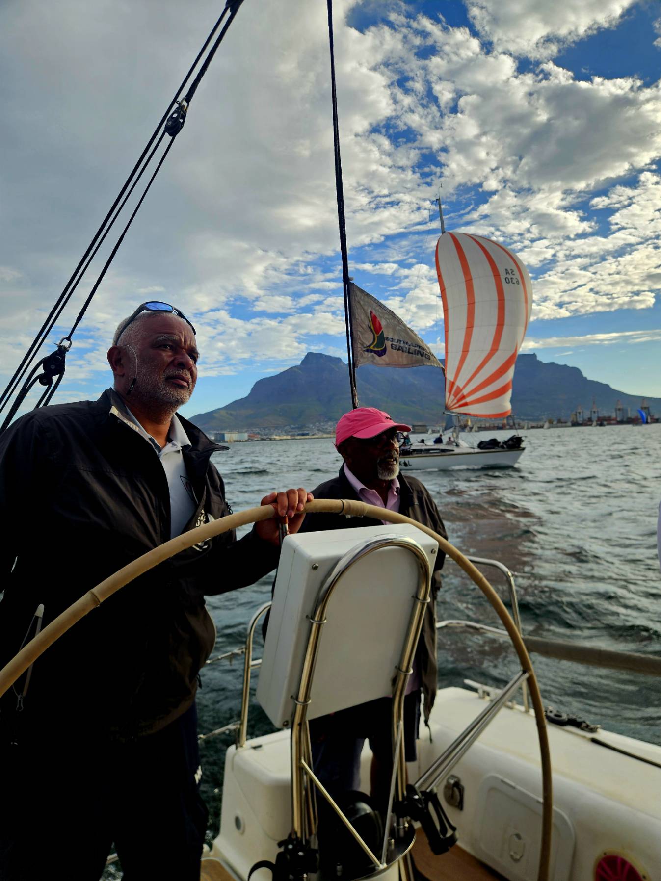 Investec Summer Series Twilight Race_6A68F8B0-0949-4B03-ACD3-3752AF27F9D7