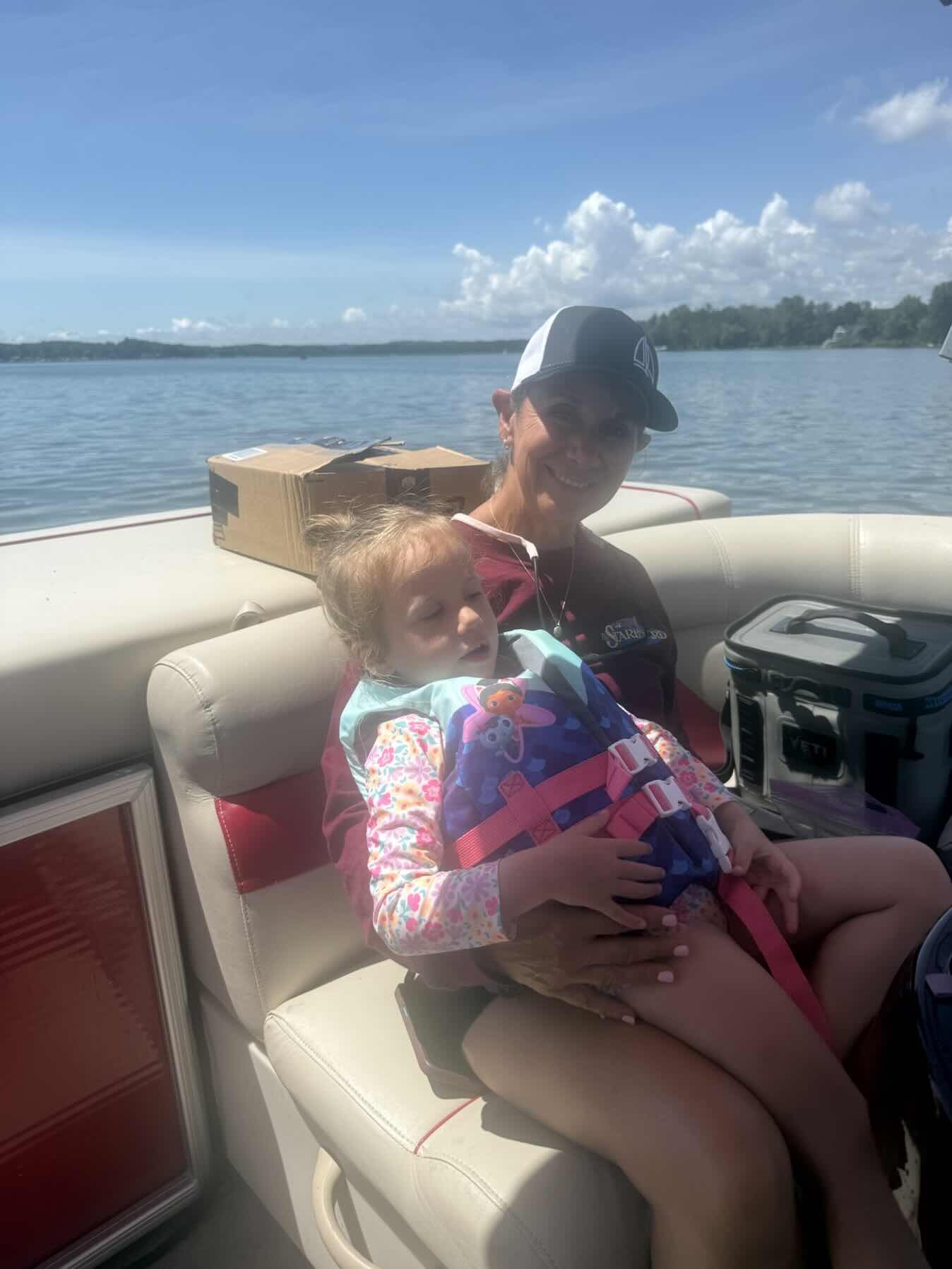 Family Pontoon Ride_7BE717FD-2B70-43C6-AA71-6C854C31C3BD