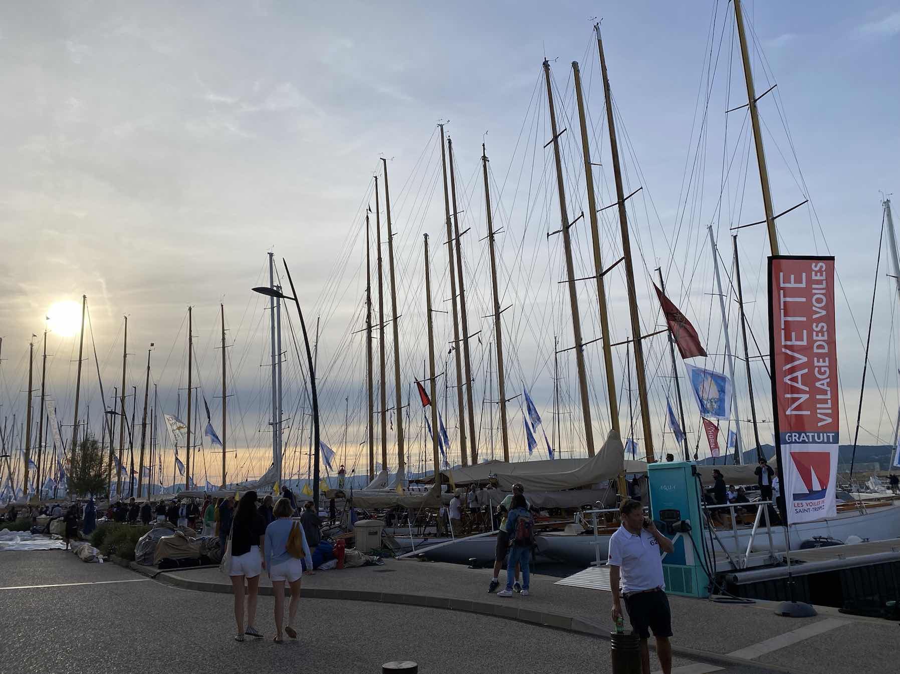 Le Lavandou- Saint tropez _0A0681C8-A7F1-49D2-ACAA-3389C303C078