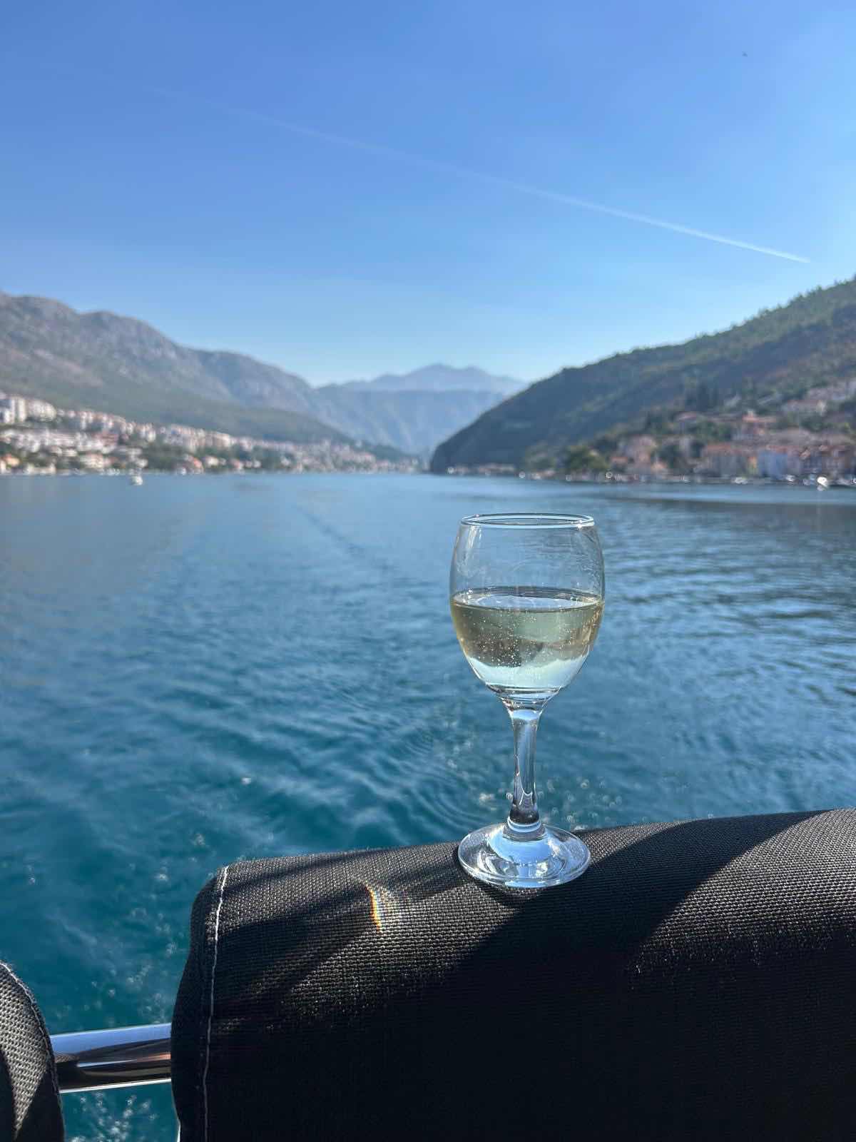Palagruza fake 2026. 
Day 1. 🇭🇷🌊⛵️_8B4D314D-4826-4DCB-9BAD-1042AA63EDA5