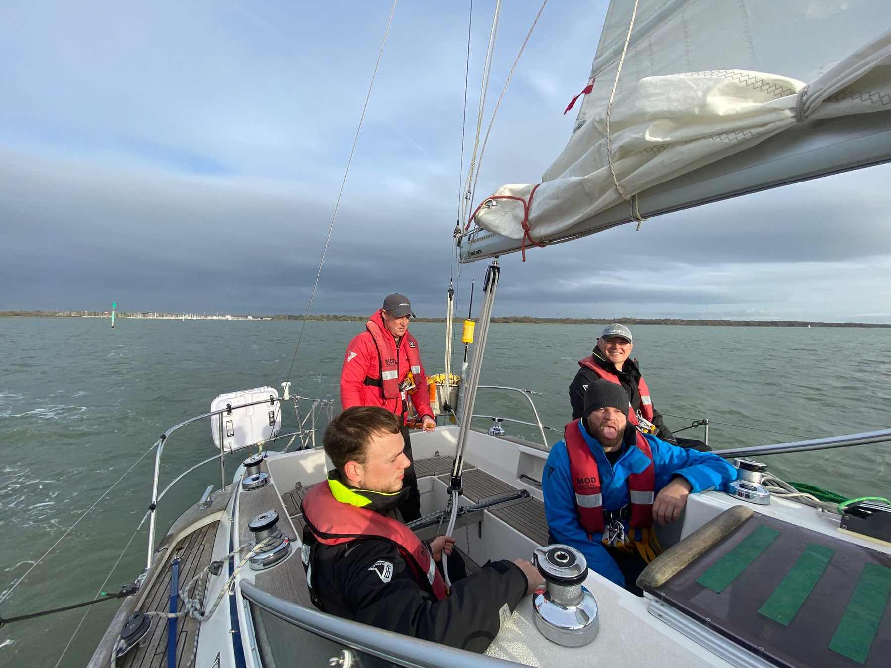 The victory lap, port solent to JSASTC_C64EE272-C5D4-4CDE-AB1F-7D416573A5C0