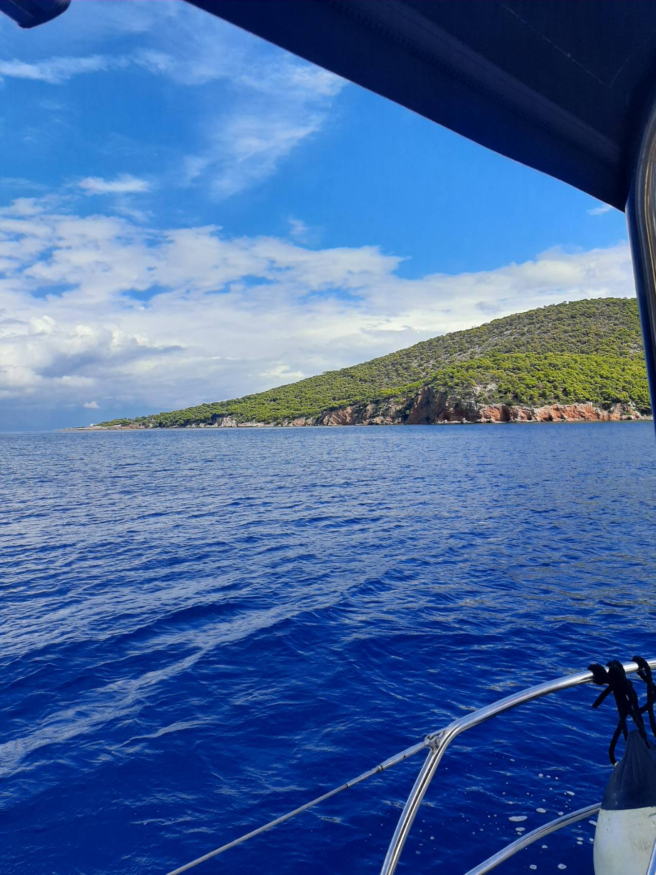 Voyage_CCB21CEB-DD61-4BD8-B067-372D416D9F77