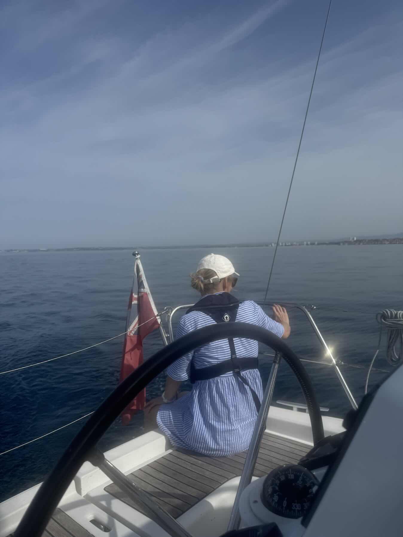 Lagos to Albufiera (with a killer Whale Securite)_BA106C13-AFBA-45AD-BF6E-2AC5727A3DB4
