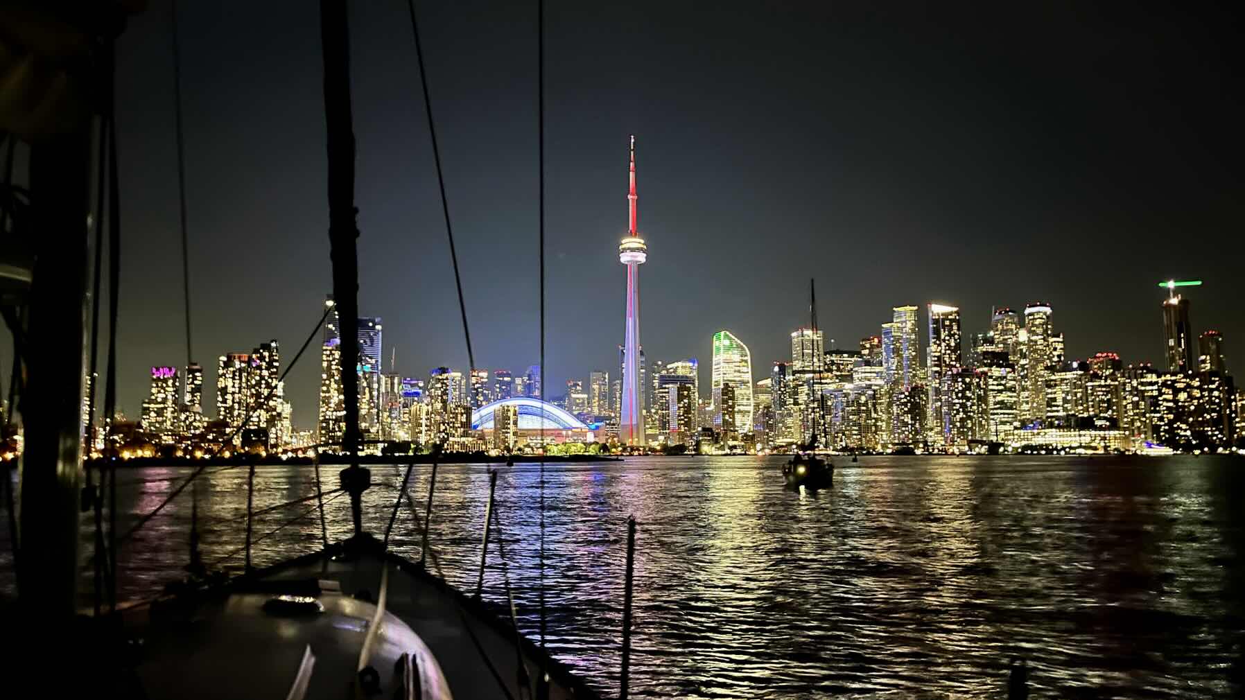 Night sailing_70DBB68E-0CF1-4888-8733-A66FBA7CC2EF