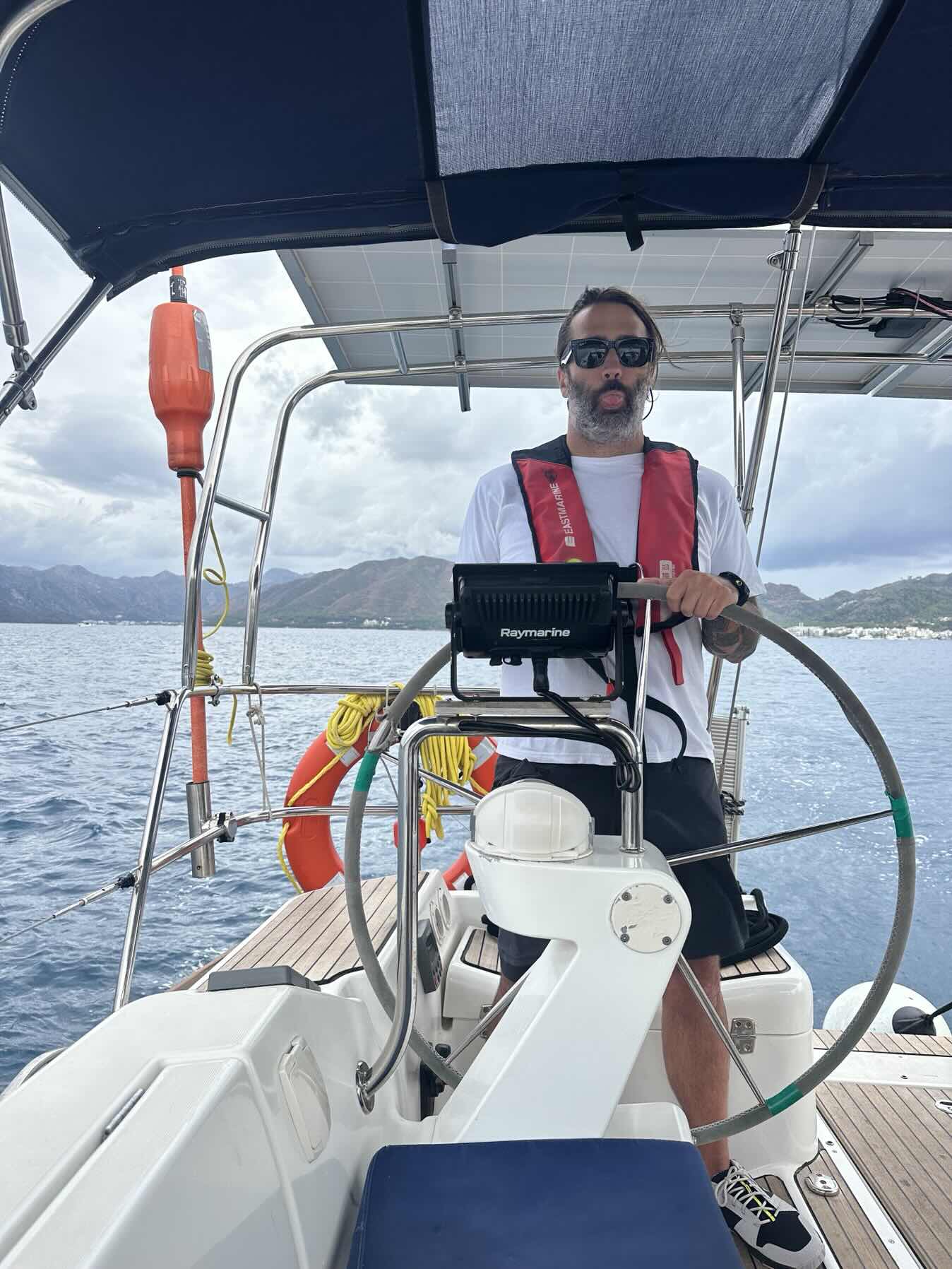 RYA Coastal Skipper Course Day 3 • Part 3: Mooring Buoy_131ECB78-FD71-4E2B-8AF4-46415EFF2824