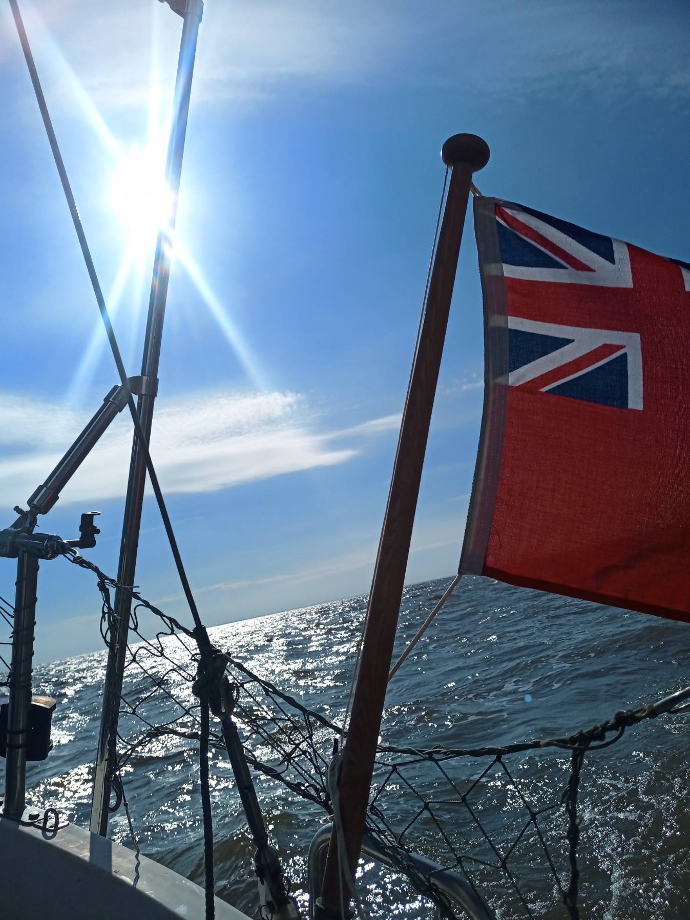 Sailing in light winds_5250A278-0082-4982-AF63-FF16B322E292