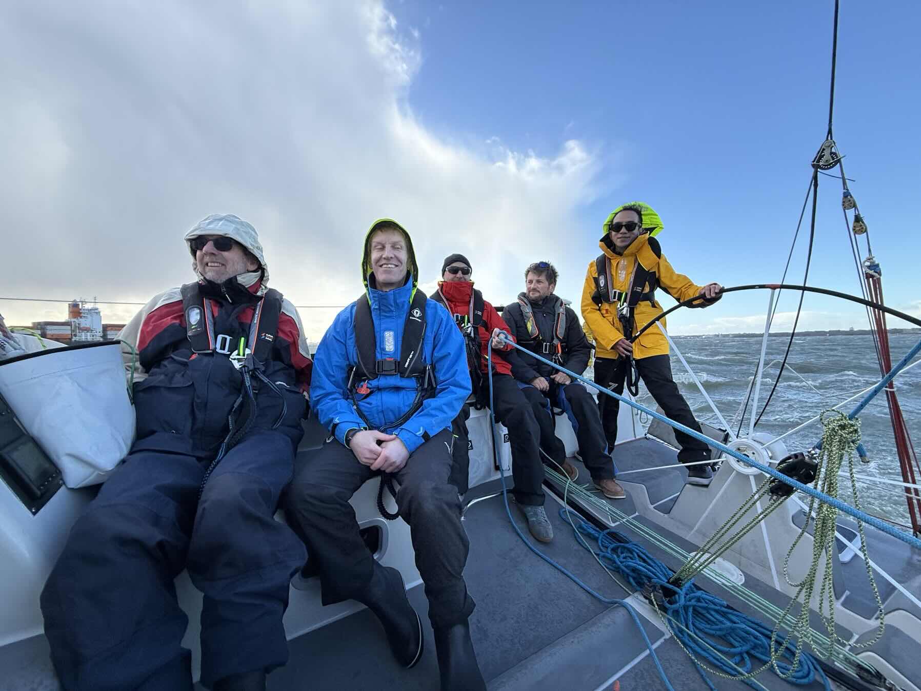 Hamble to Cowes coastal Skipper and Competent Crew day one_10B4A0D1-AAFF-40B3-BE03-9457D6052EBF