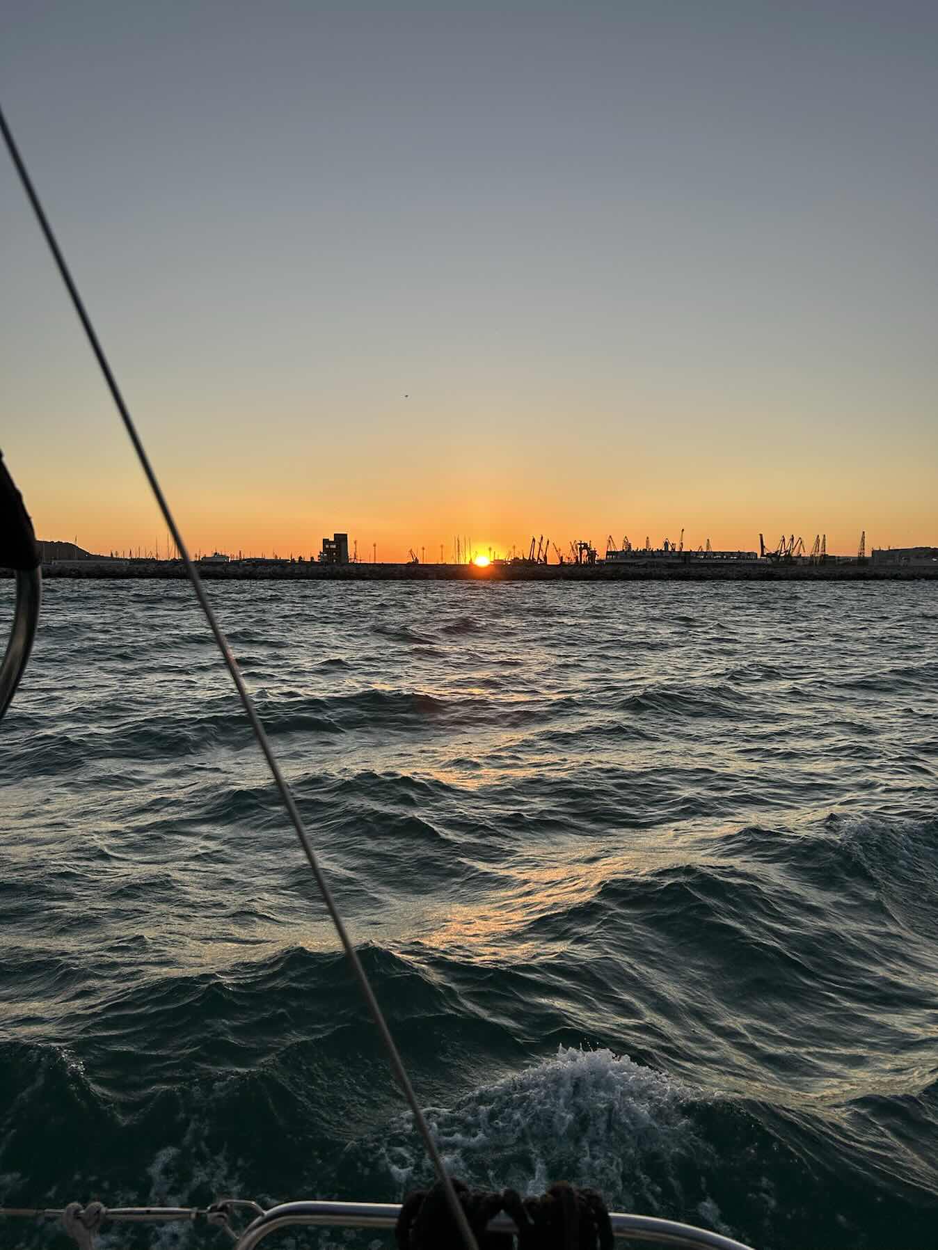 Sunset_A65E01B1-E5BC-4A59-908E-35E32E3BB12D
