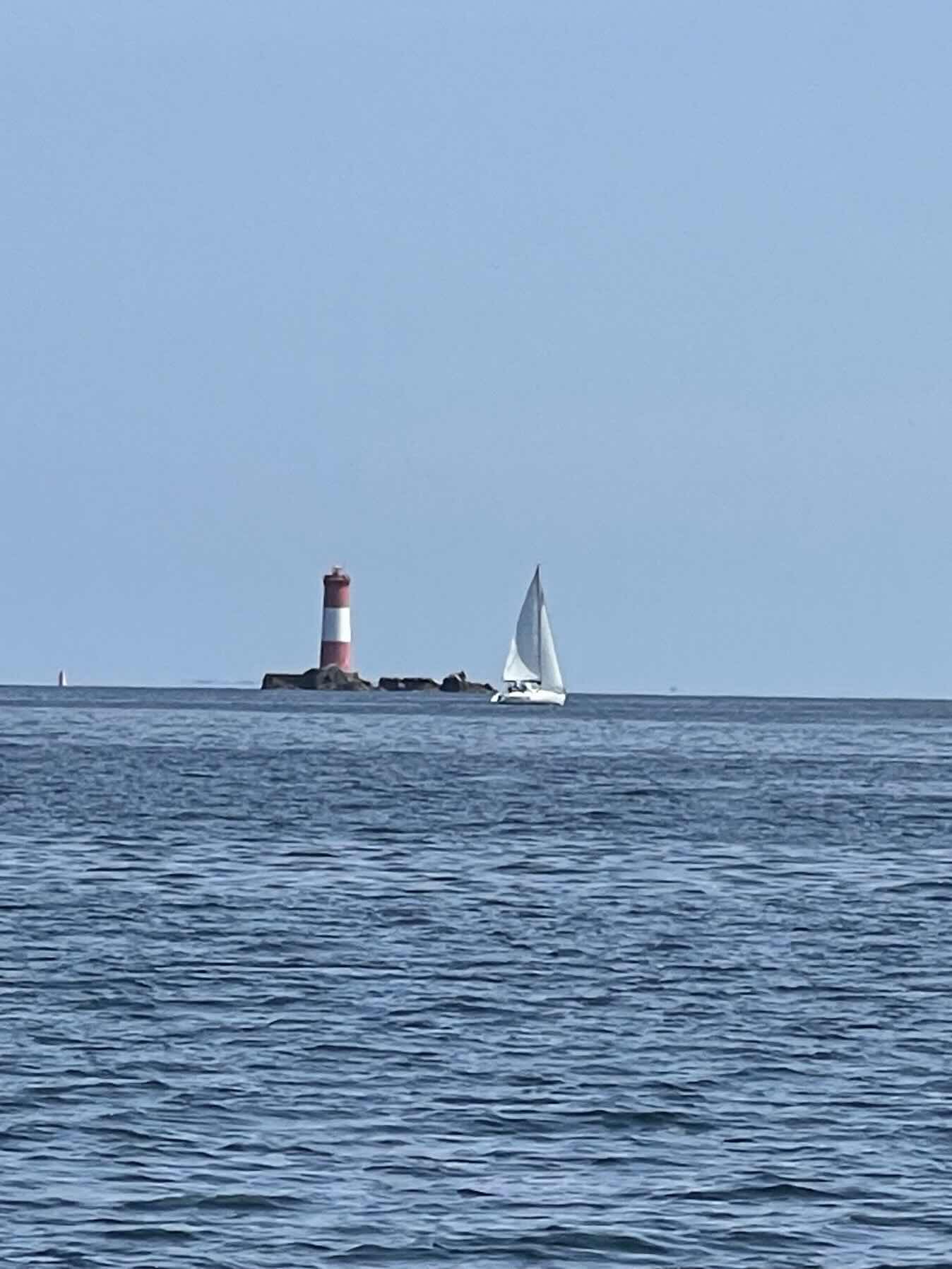 Vacances sur West Wind (France)
Hoedic à Île d’Yeu_76CE7428-4162-4EA5-AE64-3541F3A83BAD