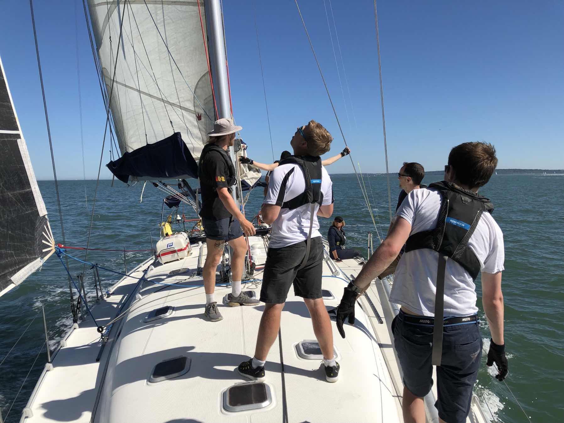 Fastnet Training _5450AE63-C983-4B60-AA29-25F7D2872436
