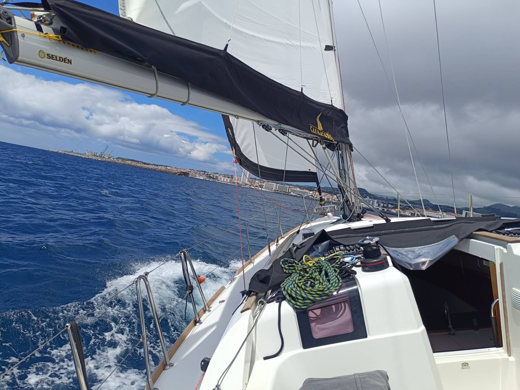 Day Sailing With Franziska..._40454576-6D01-4BA9-A663-D9A88DCF365F