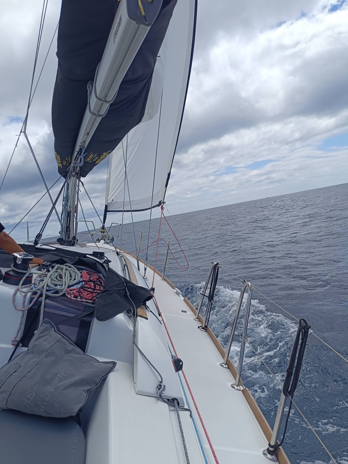 Day Sailing With Franziska..._95CBF5A9-7300-4B26-AD77-1D6D485E89C4