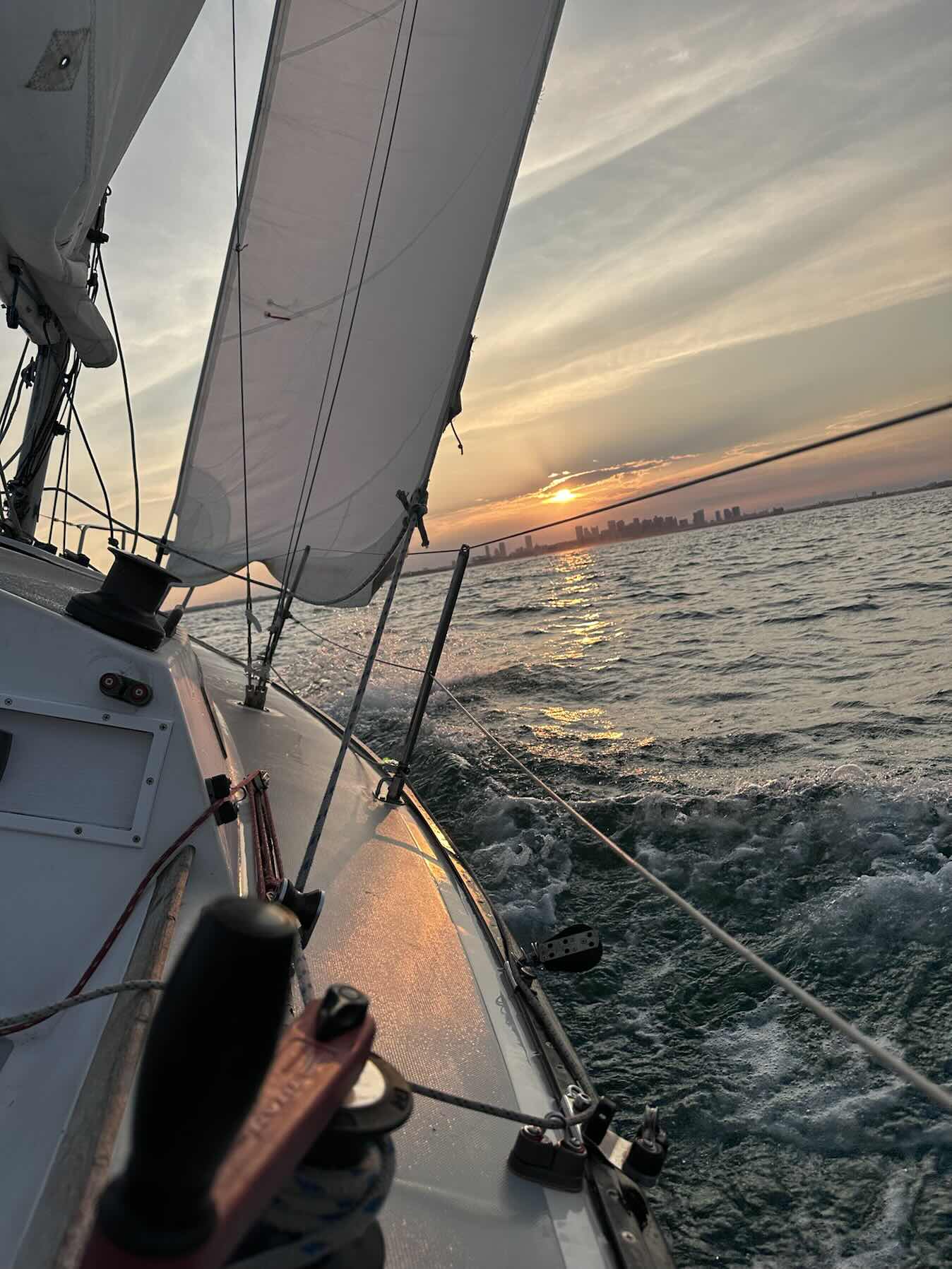 Deer island sunset tack_22BC4A3D-9BD8-4966-905F-CF0E90ADBFB8