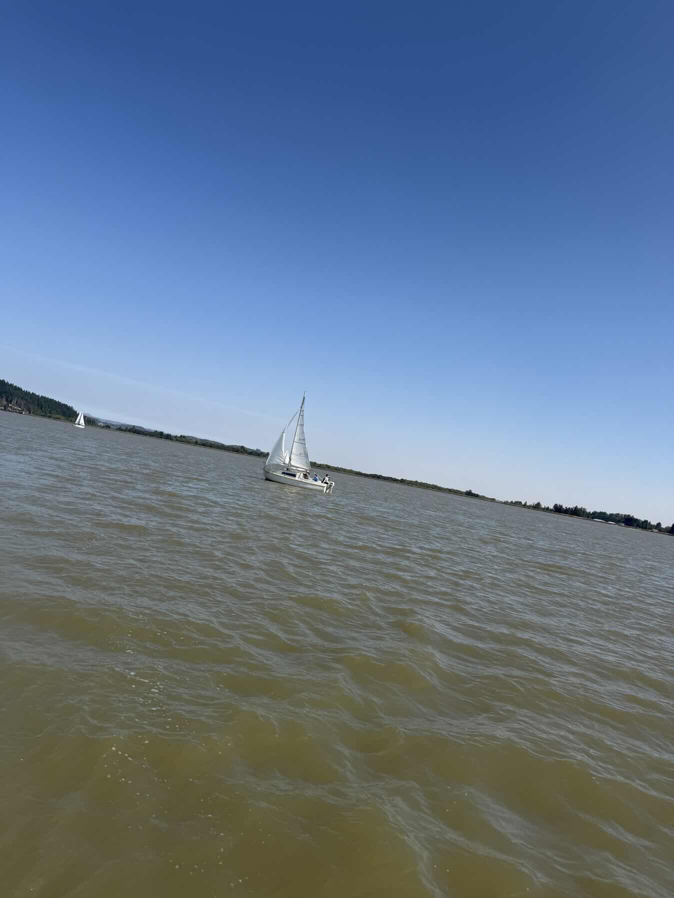 Eugene Sailing with Christine and Laura_9D3C1A08-CFE2-4FD5-AACD-D3515EF9E56C