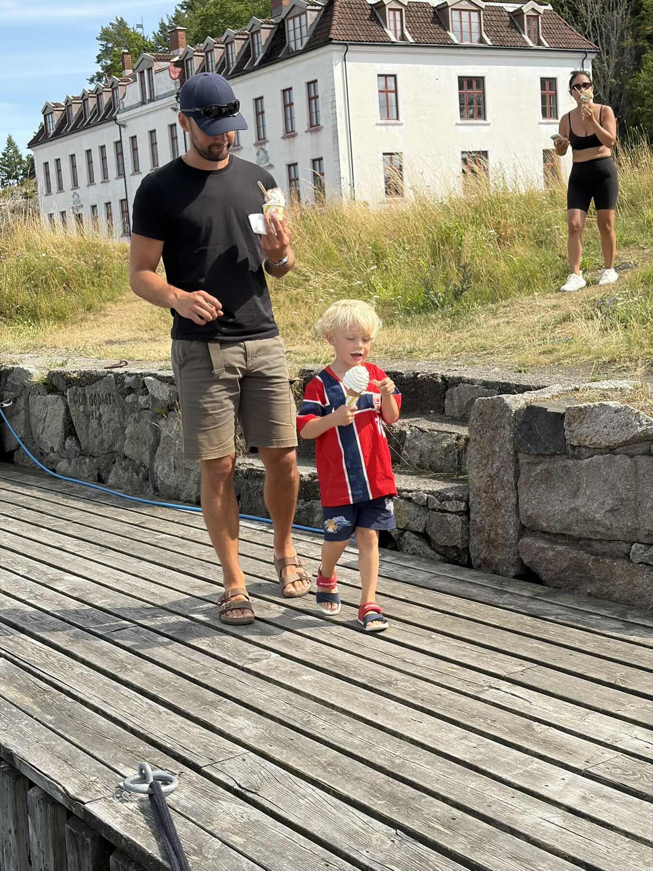 Son til Oscarsborg _1D0D85A6-75E5-4A1E-AA0F-B9E62DB2165A