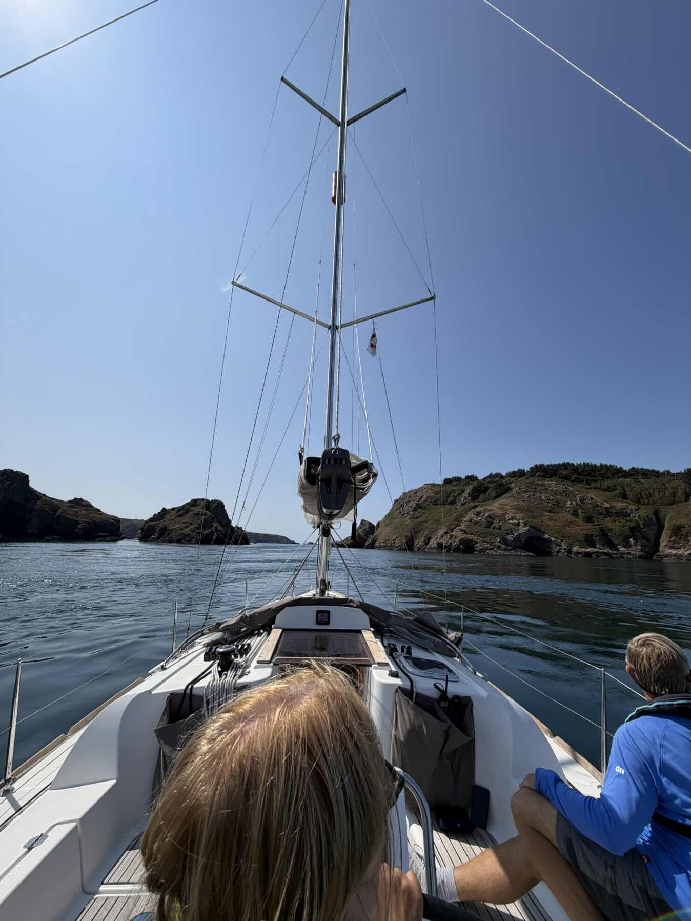 Exploring Sark _CFAE1FDB-A1AC-4375-B8E7-95092507AABB