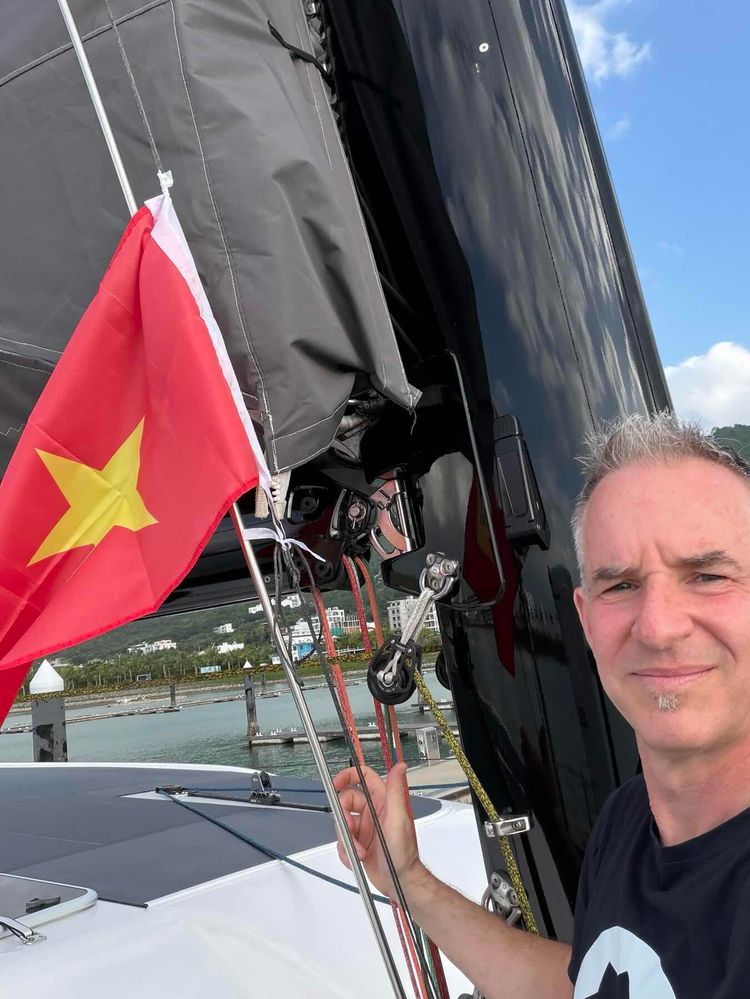 Voyage photo from Hong Kong to Nha Trang