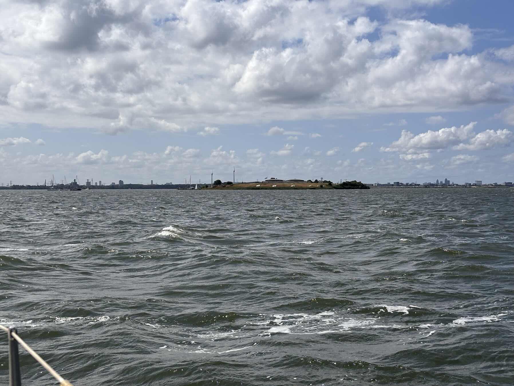 Markerwadden naar Muiden._D3A4544C-9F0C-409A-BB8B-F107400249D7