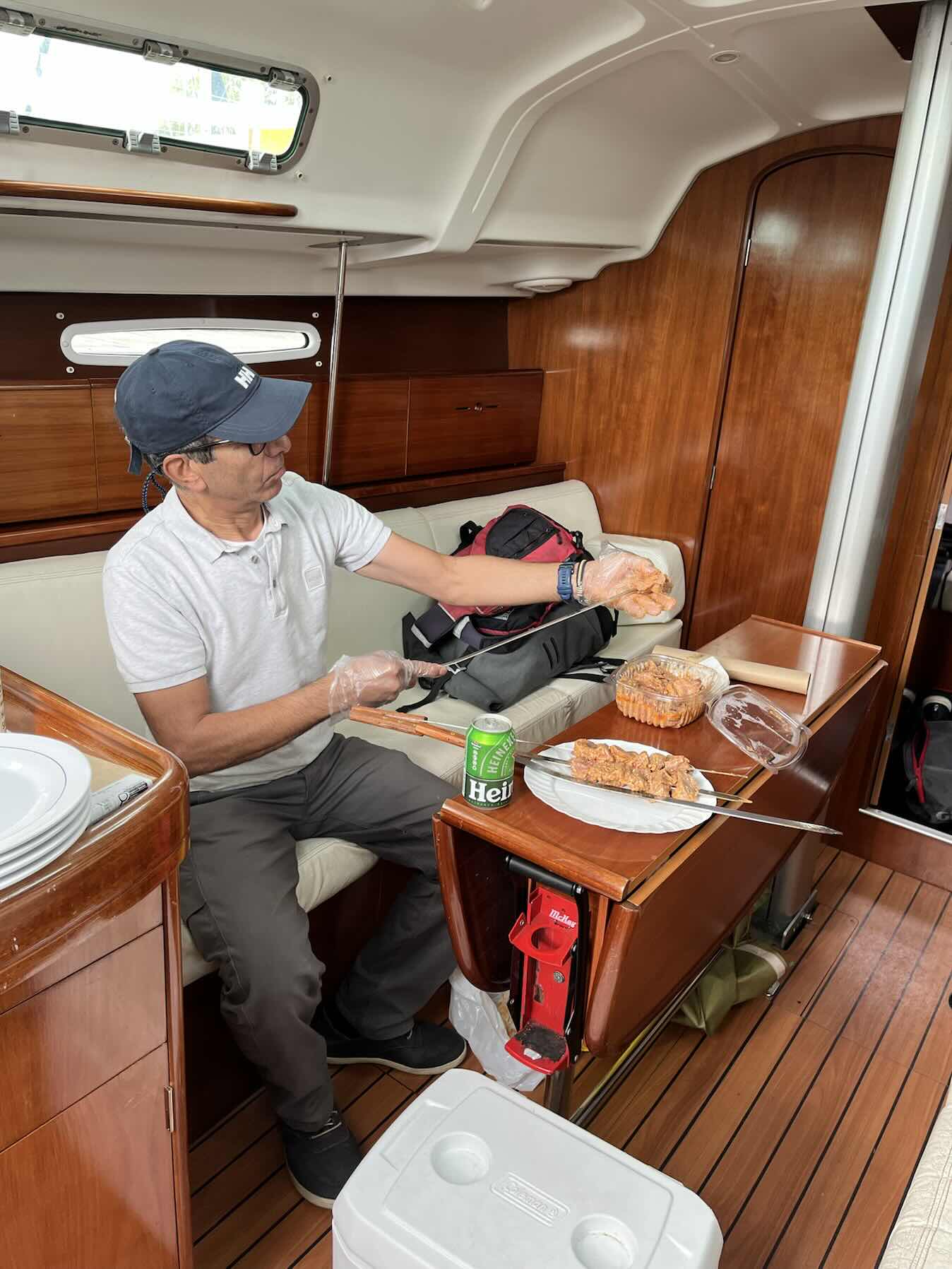 Oktoberfest Crew Sail_8B330C8A-2566-4292-AEAB-3140EECC03E3
