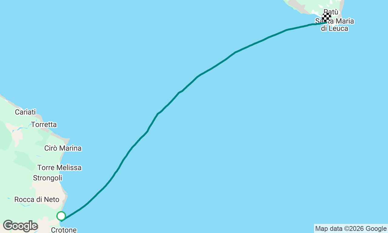 Close reach into big swell