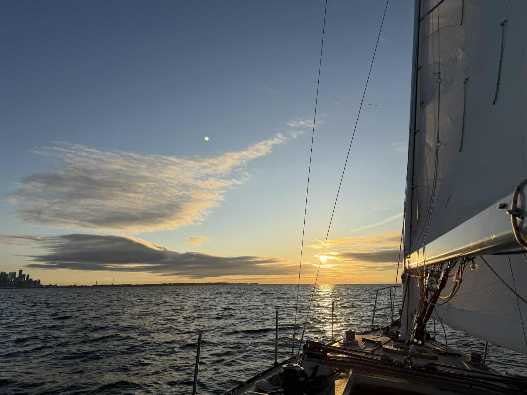 sunrise sail_9903A294-37F0-4ACB-95D4-2F3245C9F42E