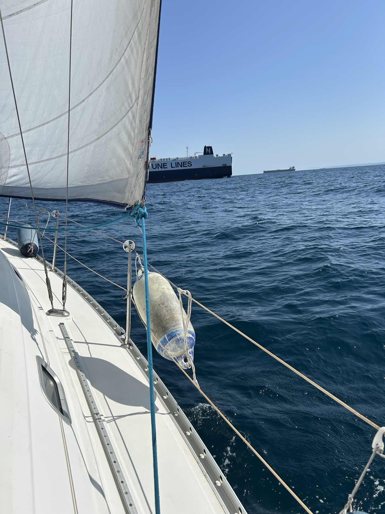 Sail training session_A218A67A-1BA9-44CC-B2C0-7DB4EEB15209