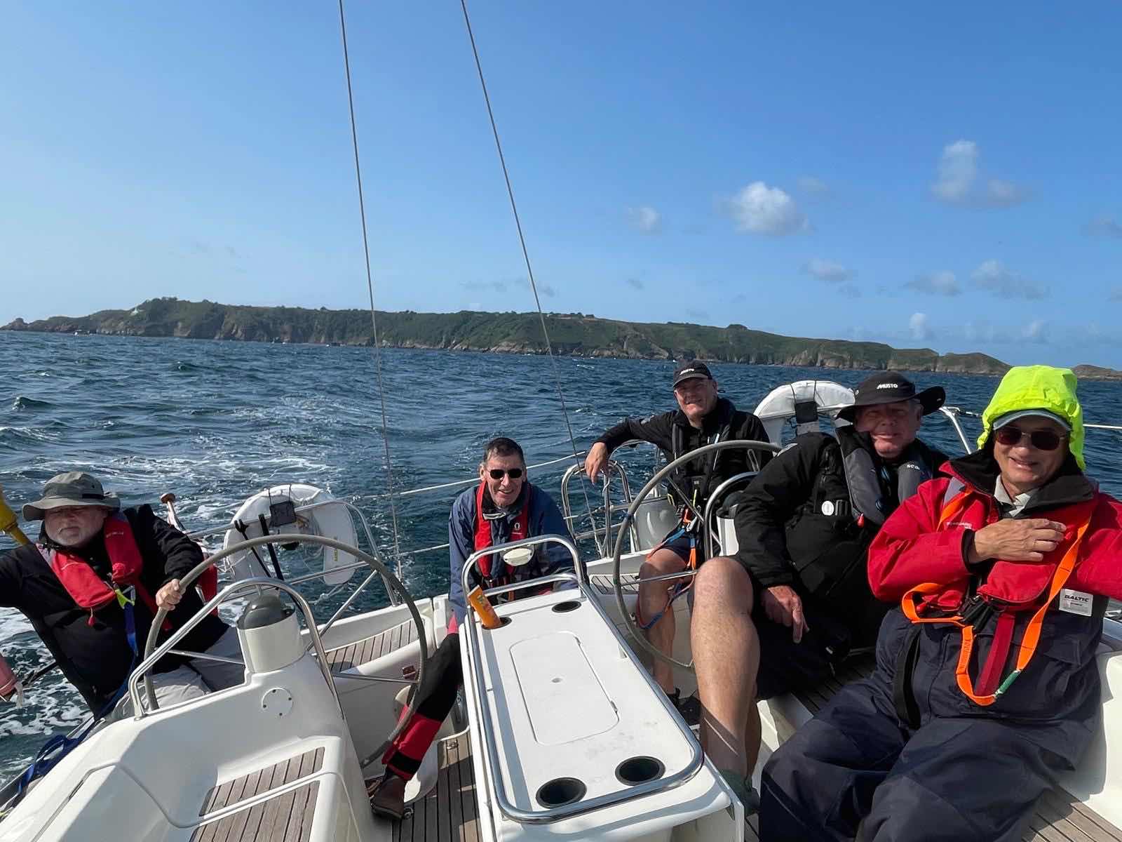 Channel Islands cruising _0F662074-3267-4EAD-B836-5FC6BAF0083A