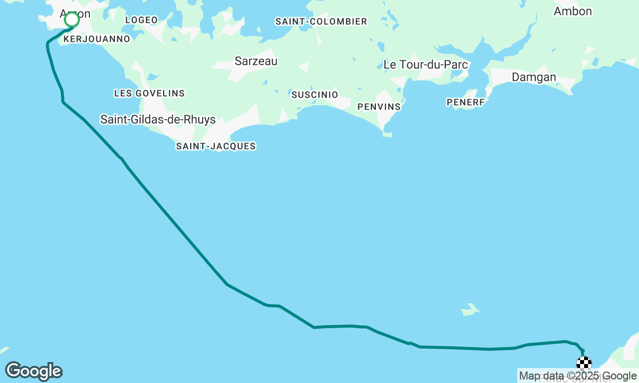 Motor-sail to Piriac before 35kts blew through! 💨