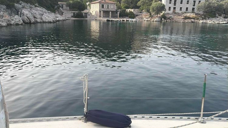 Voyage photo from Kalamos to Port Leone