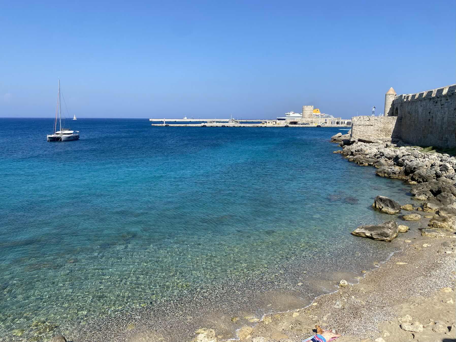 Anthony Quinn—>Rhodos Marina_C204CEA8-9E4D-49DE-8D62-52D4E434F545