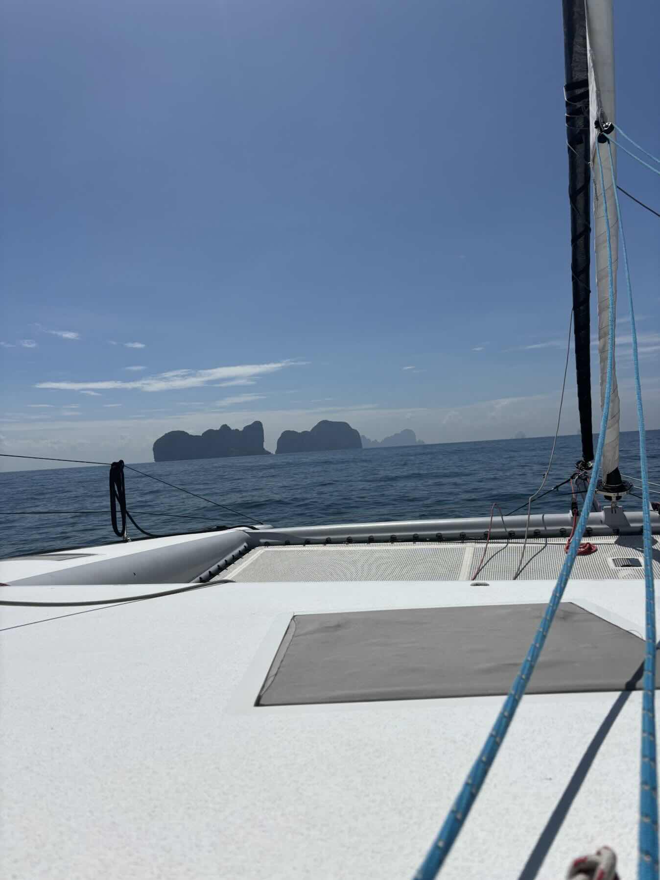 Day 3 to Langkawi. Lunch stop _334BE56A-841B-46FB-8AB3-D31A5B49F08E