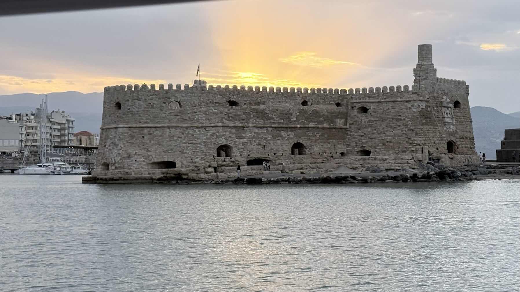 Agios Nikolaus - Hiraklion Port_EFC3CF22-1C73-401E-907E-158282D90AA2