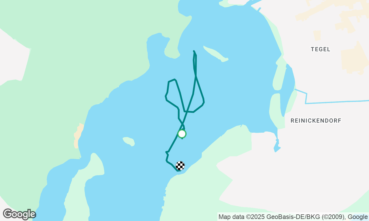 Sailing on Tegeler See 1