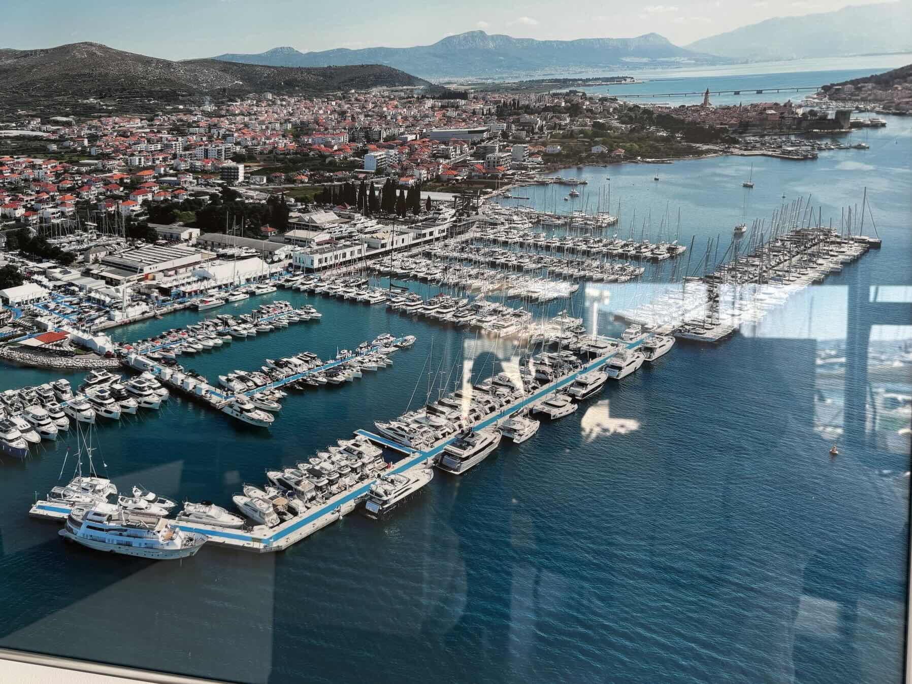Marina Boatic docking_D670F6A2-B5CD-4D2C-BB4A-77874EF442CD