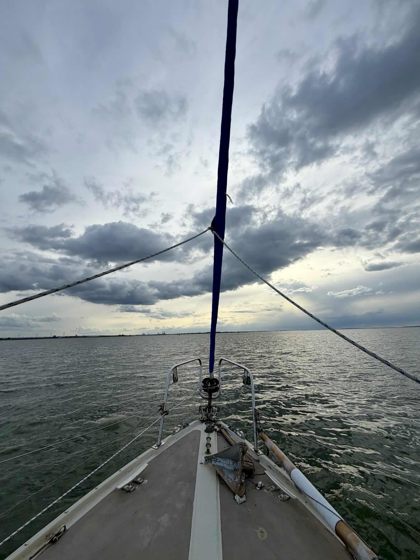 Montgomery Sail _7DADCA5B-2098-48AA-97FB-05EA66D721D2