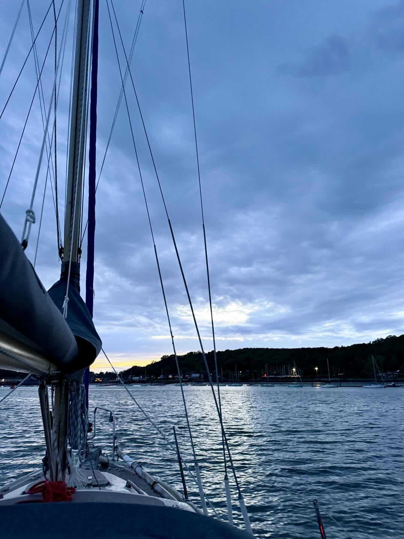Montgomery Sail _91FFFFEF-D4CD-474C-8A3D-5746861FF3BB