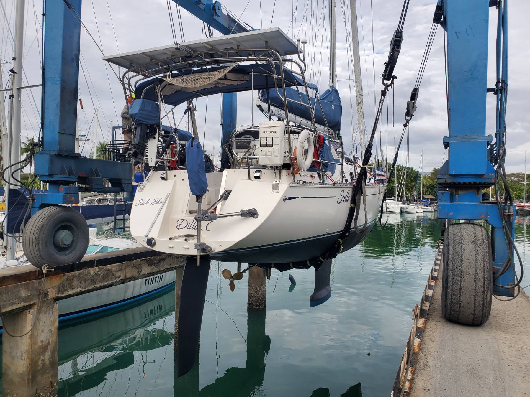 Vuda Marina-Kuata Island, Fiji_57D57940-B867-41BA-B9F7-F974BAACE5DD