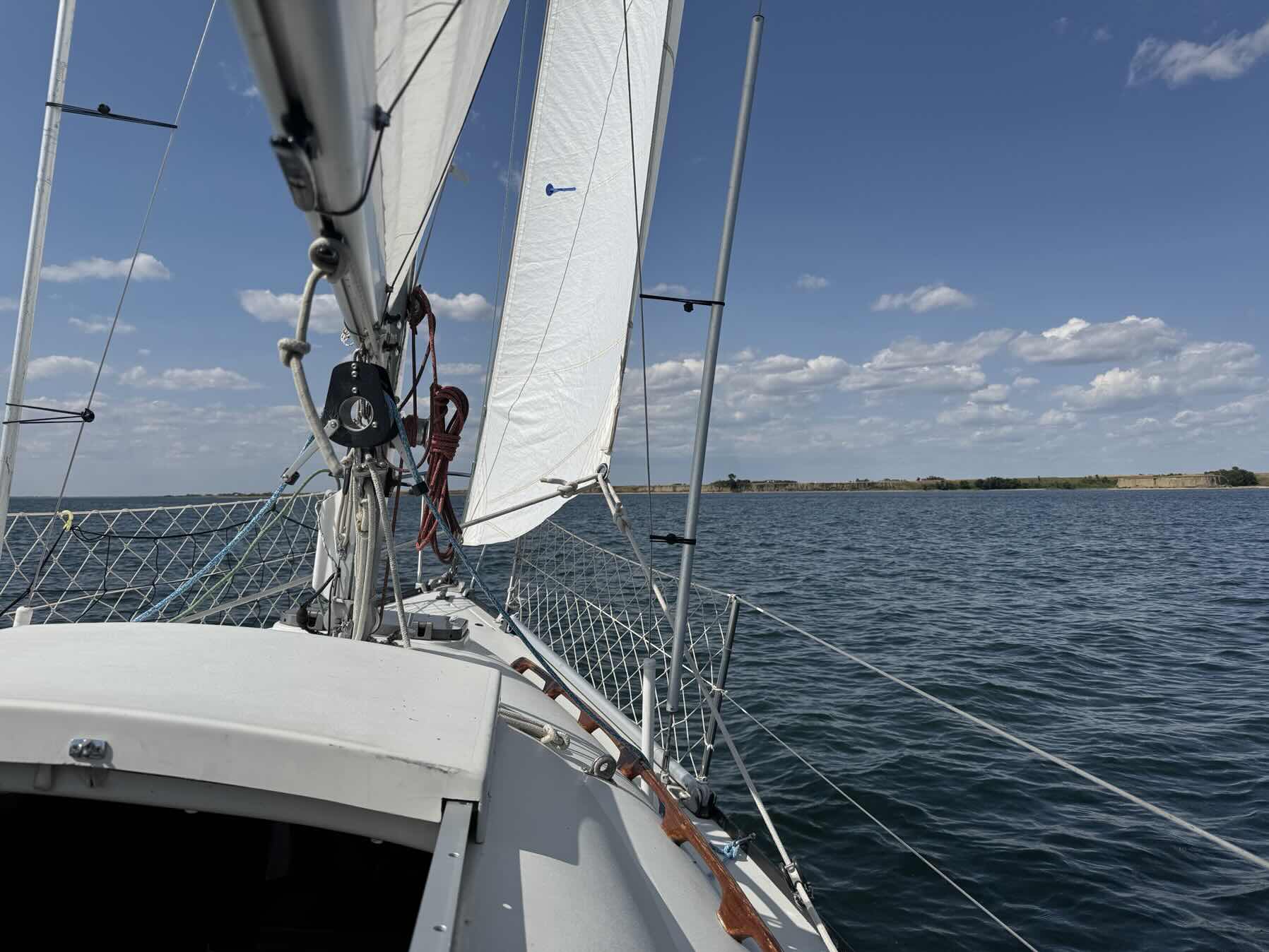 Sailing with Kamila and Ali_AC1632F1-63C7-445D-B17B-1CBDF8DAD74C